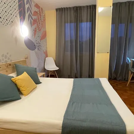 Hotel A Estrada Rooms Hotel *